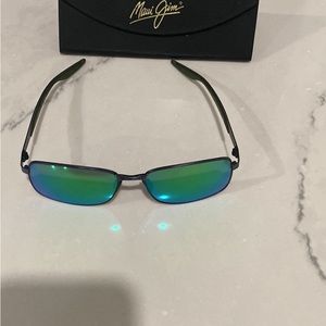 Maui Jim cove park gun metal black men’s polarized sunglasses